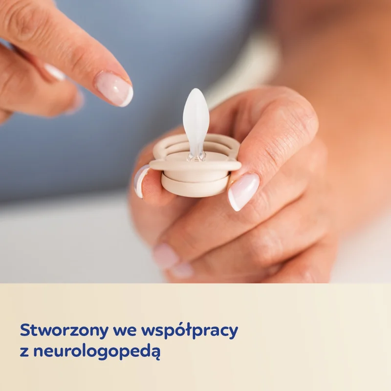 Canpol babies Smoczek adaptacyjny silikonowy 0-6m Natural Shape Milk 1 szt